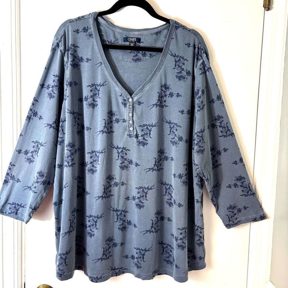 Chaps 3X Henley top soft knit blue on blue floral print